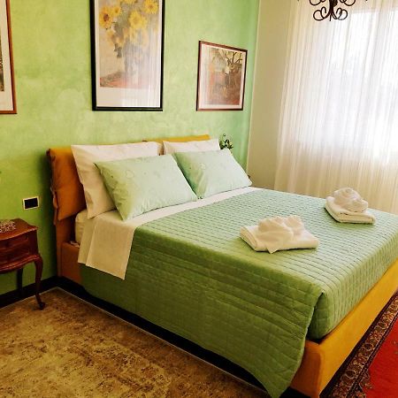 Moncalvo In Relax Apartment Bagian luar foto
