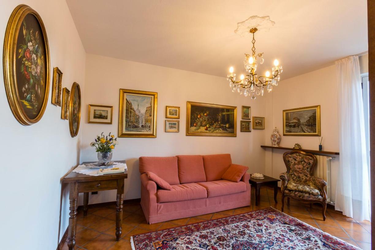 Moncalvo In Relax Apartment Bagian luar foto